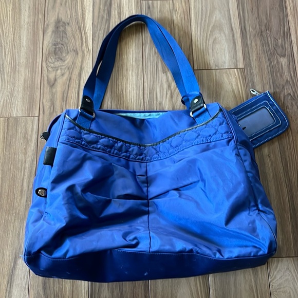 Mosey yoga sports duffel bag (yoga mat is NOT included) - Picture 3 of 16